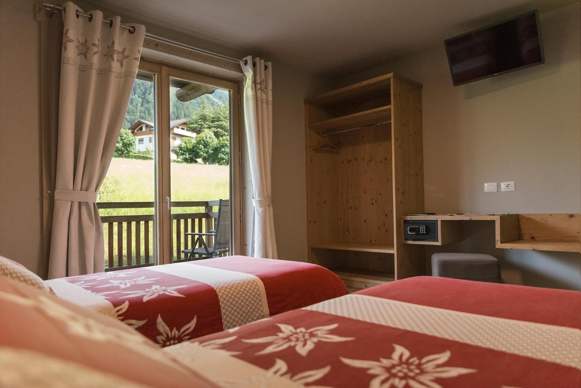 Alpen - Charme Mountain - Hotel Schilpario